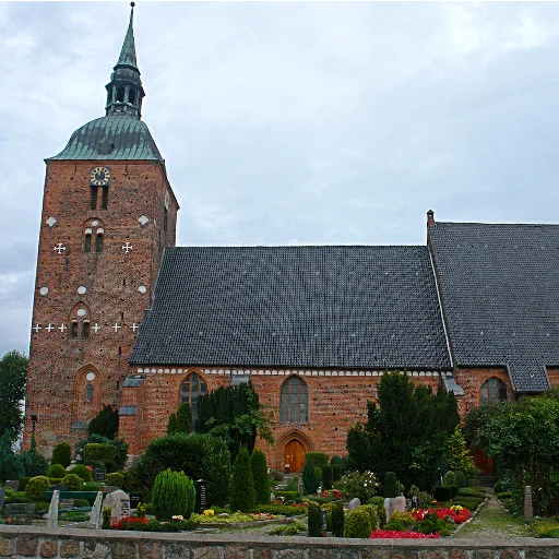 Außenansicht der St. Nikolai Kirche in Burg auf Fehmarn