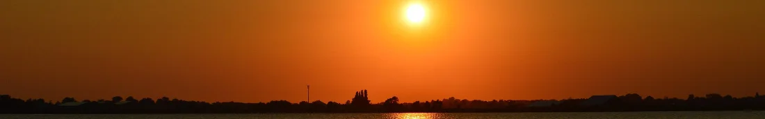 Blick auf auf einen Sonnenuntergang auf Fehmarn