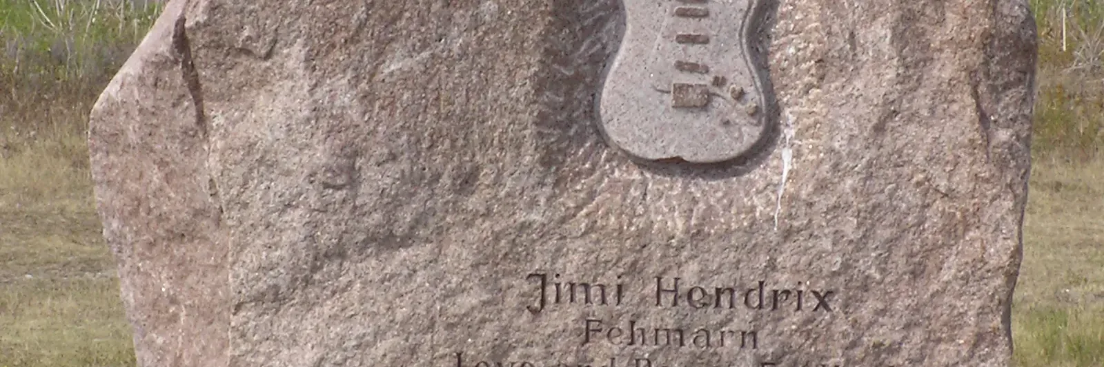 Das Jimi-Hendrix-Denkmal am Flügger Strand auf Fehmarn