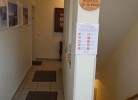 Flur zu den Ferienwohnungen in dem Ferienhaus mit Hund in Burgstaaken bei Burg