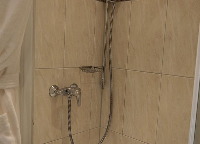 Dusche in der Ferienwohnung mit Meerblick auf Fehmarn