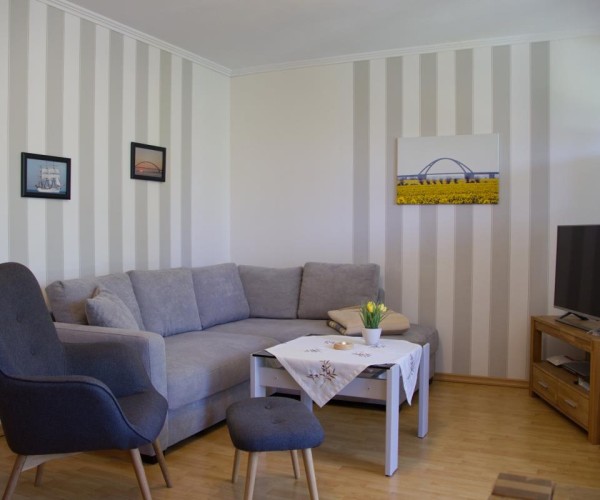 Wohnzimmer in der Ferienwohnung Inselblume 15  in der Nähe von Burg auf Fehmarn