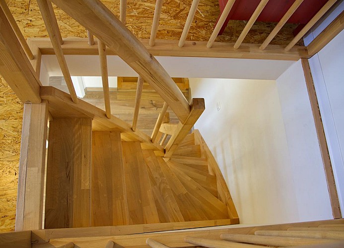 Treppe zum Schlafzimmer im Dachgeschoss der Inselblume 28