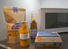 Lebensmittel in der Küche in der Ferienwohnung auf Fehmarn in Burg