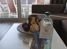 Tisch Deko auf dem Wohnzimmertisch in der Ferienwohnung 