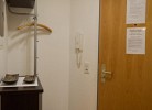 Eingangsbereich mit Garderobe in der Ferienwohnung Inselblume 03 auf Fehmarn