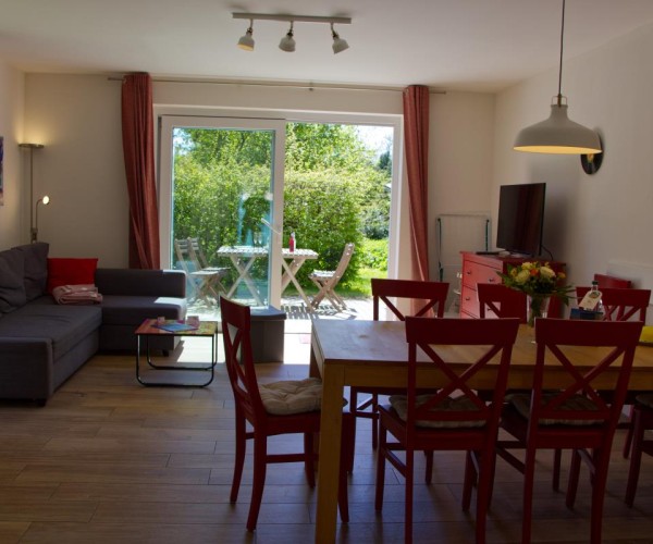 Wohnzimmer der Inselblume 27 für 6 Personen auf der Insel Fehmarn