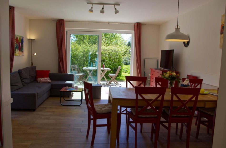 Wohnzimmer der Inselblume 27 für 6 Personen auf der Insel Fehmarn