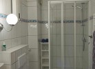 Badezimmer in der Ferienwohnung Inselblume 15 für 4 Personen zwischen Burg und dem Südstrand