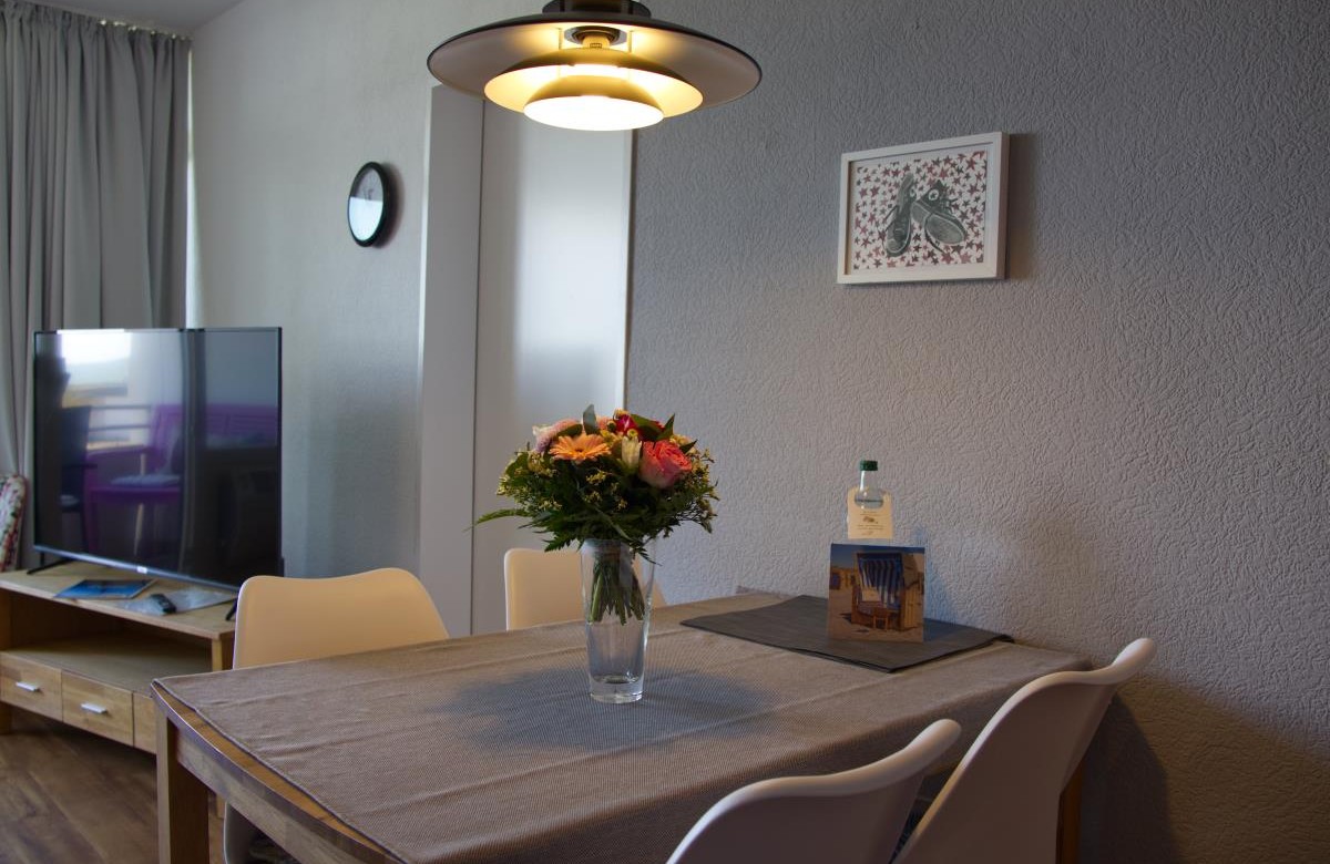 Esstisch für 4 Personen in der Ferienwohnung