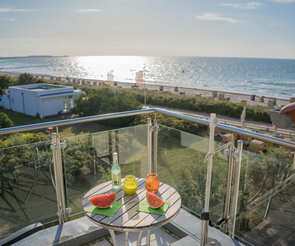Meerblick vom Balkon der Ferienwohnung Inselblume 71 am Südstrand auf Fehmarn