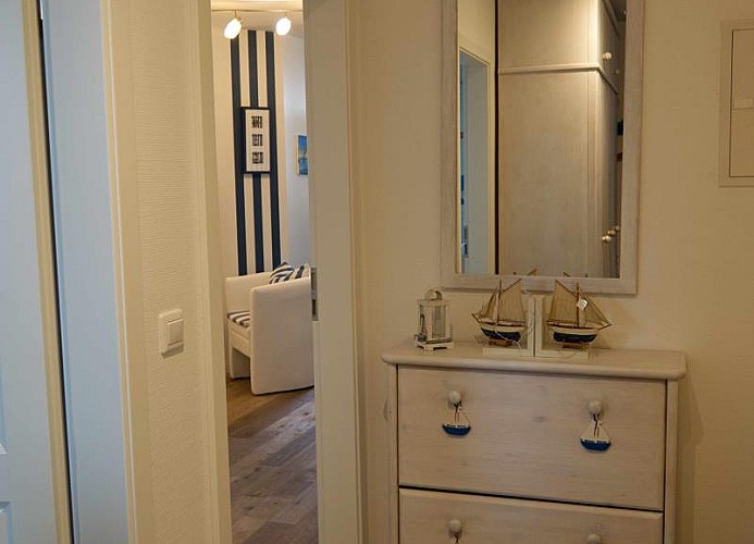 Flur der Ferienwohnung direkt am Südstrand auf Fehmarn