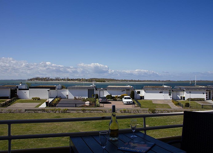 Aussicht vom Balkon der Ferienwohnung auf den Südstrand