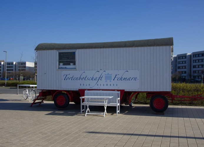 Tortenbotschaft auf Fehmarn in der Nähe der Inselblume 65