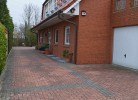 Auffahrt zu den Ferienwohnungen mit Hund in Burgstaaken 