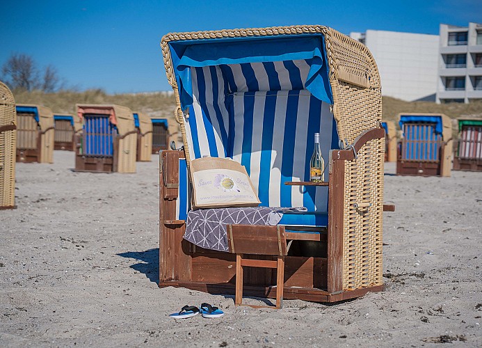 Inklusive Ihrem eigenen Strandkorb am Südstrand von Fehmarn