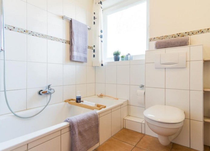 Badezimmer der Ferienwohnung von privat in Burg