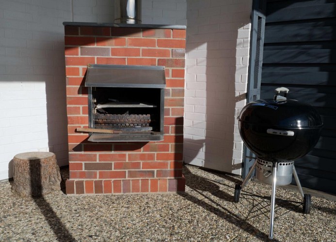 Grillgelegenheiten auf der Terrasse der Inselblume 82