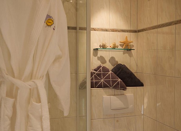 Badezimmer in der Fewo direkt am Südstrand auf Fehmarn