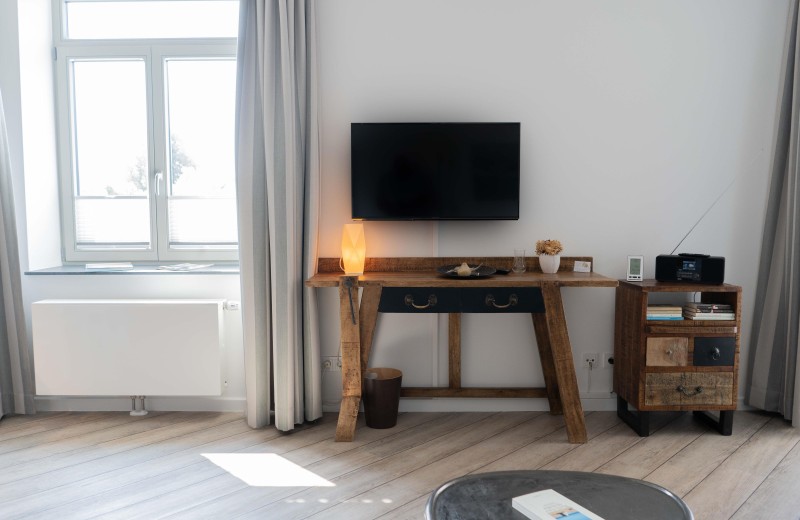 TV in der Ferienwohnung am Niendorfer Platz auf Fehmarn in Burg