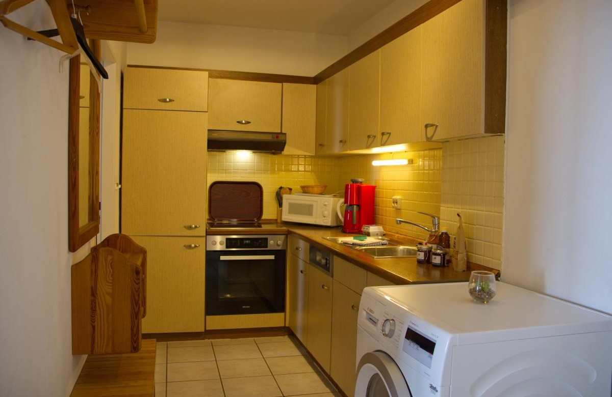 Küche in der Ferienwohnung auf Fehmarn im Stranddistelweg