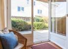 Weg auf die Terrasse der Ferienwohnung in Burg für 4 Personen