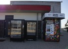 Pizza und Snack-Automaten am Yachthafen in der Nähe der Inselblume 83